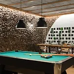 Karat Fernanda Вилла