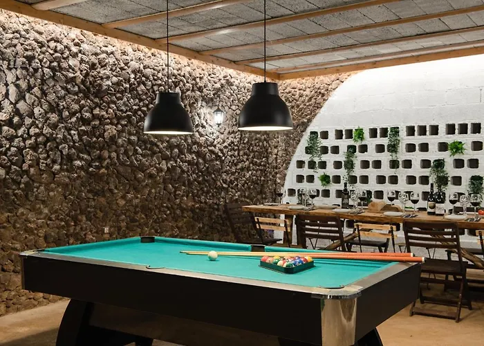 Karat Fernanda Villa